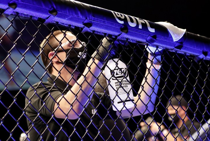 Proti prúdu! UFC chce divákov bez obmedzení